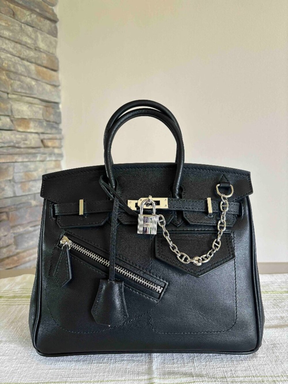Rock Bag in Genuine Volupto Leather